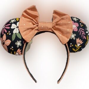 Small shop floral Minnie Ears